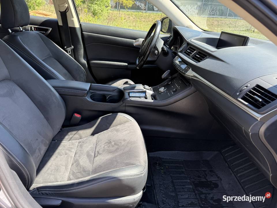Lexus CT200H 2017 Executive Line ASO Ząbki