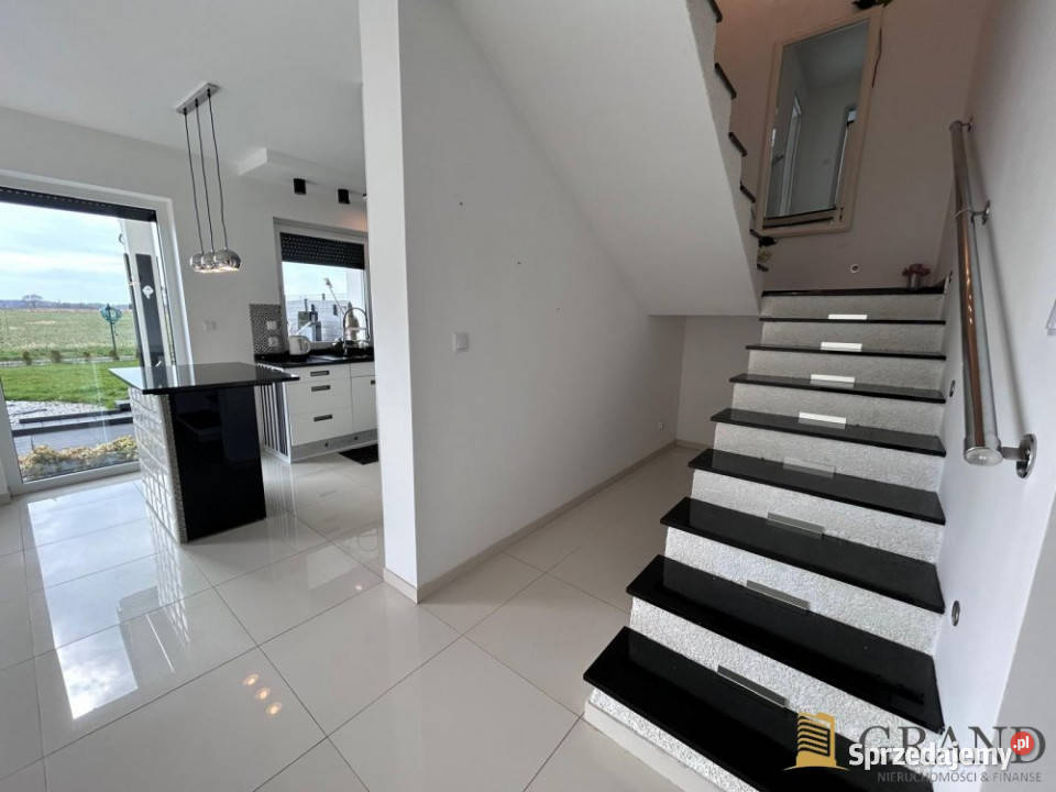 Dom bliźniak na sprzedaż 13512m2 Wrzosowo sprzedam