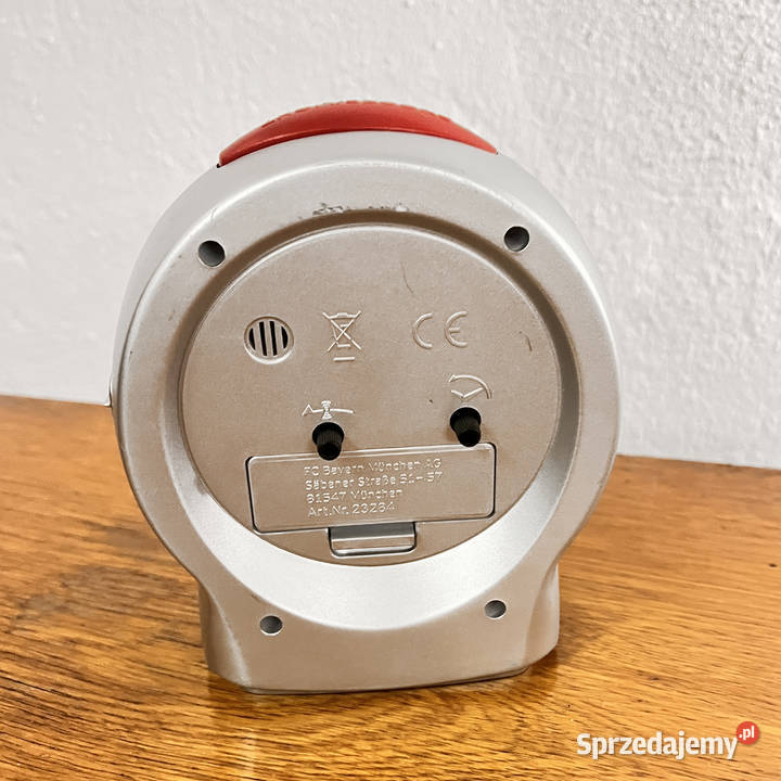 Popartowy kwarcowy budzik z logo FC Bayern Warszawa