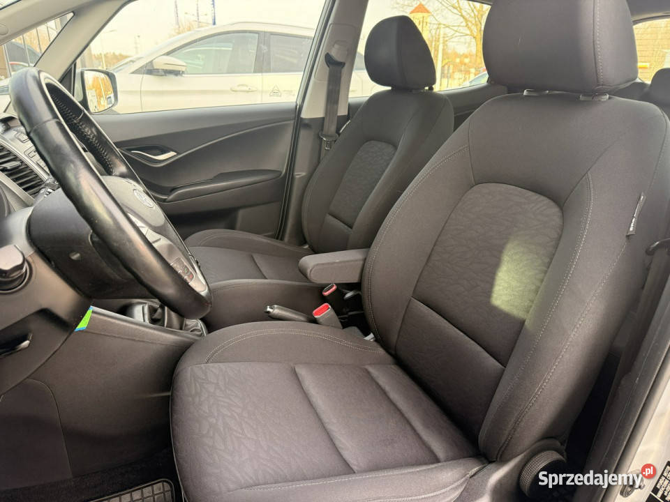 Hyundai ix20 16MPI 125 Comfort 1rej 2019 gniazdo AUX Piotrków Trybunalski