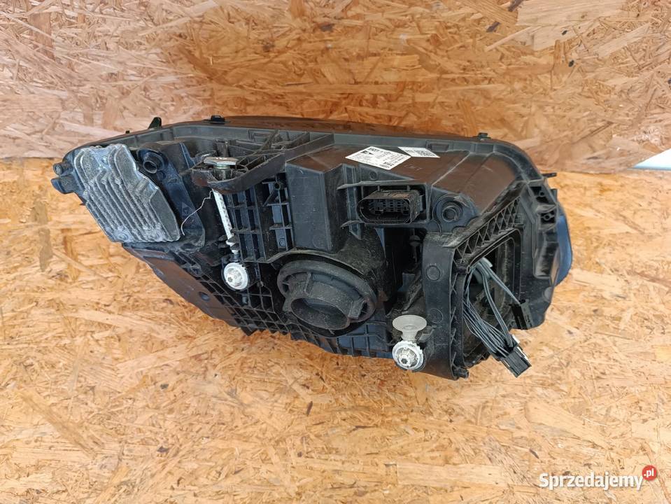 LAMPA LEWY PRZÓD REFLEKTOR EU A2059067905 Nowy Tomyśl