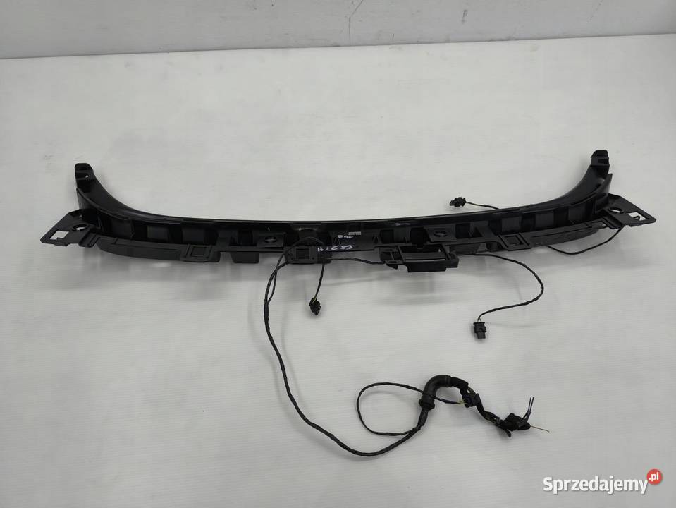 ŚLIZG ZDERZAKA TYŁ BMW E90 20B 7058522