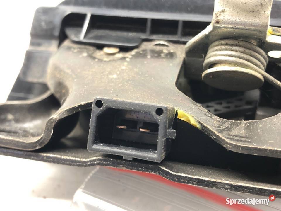 ZAMEK KLAPY TYŁ AUDI A2 Hatchback 8Z0827520 0005 sprzedam