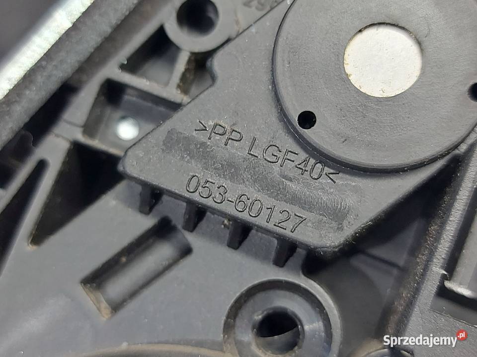 MERCEDES W212 11r pas bezpieczeństwa lewy świętokrzyskie Kielce