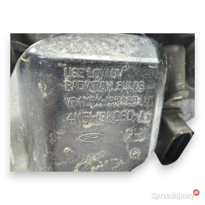 LAMPA PRAWA Ford Focus II mk2 CC ST 0407 prawy osobowe Lampy przednie Chełm