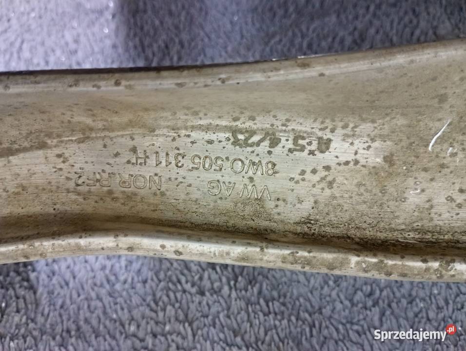 Wahacz tylni audi a4 b9 lift 2023r Wahacze wielkopolskie Niechanowo