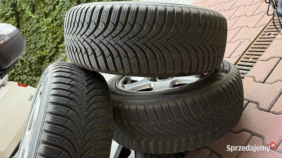 Felgi z oponami Avus 16 5x112 Audi S2 S4 80 Kraków sprzedam
