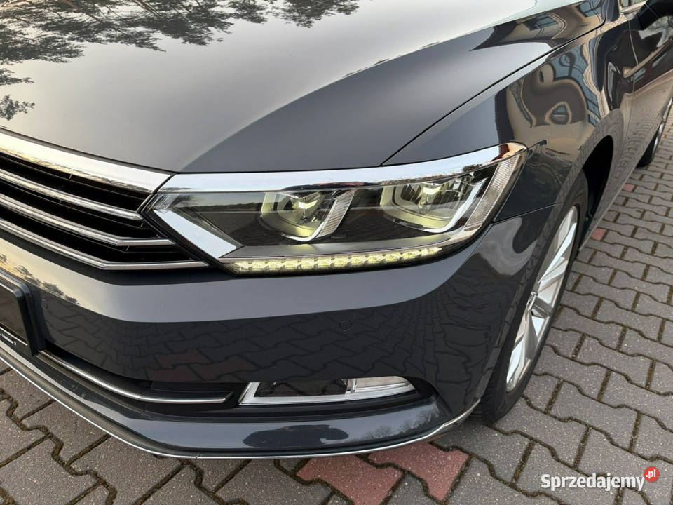 Volkswagen Passat Variant Highline Full LED 268800km