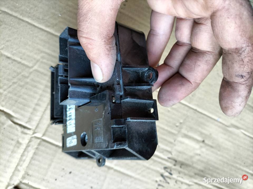 WŁĄCZNIK PRZEŁĄCZNIK ŚWIATEŁ JEEP GRAND CHEROKEE