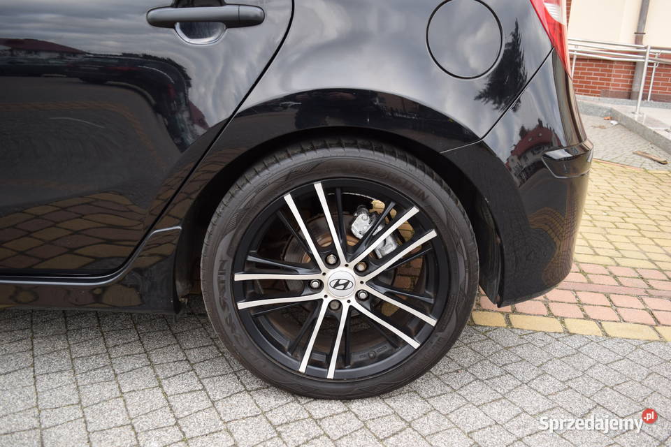HYUNDAI i3014 109 100Bezwypadkowy Lakier Hatchback Olsztyn