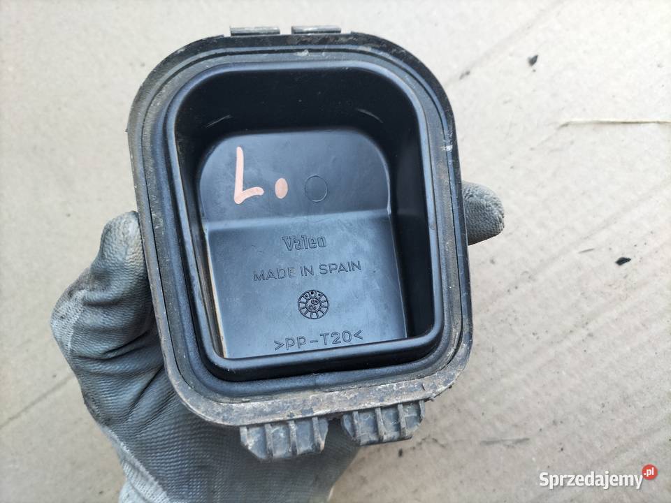 AUDI A4B5 A4 B5 DEKIELEK LAMPY OSŁONA ŻARÓWEK Kamień-Kolonia sprzedam