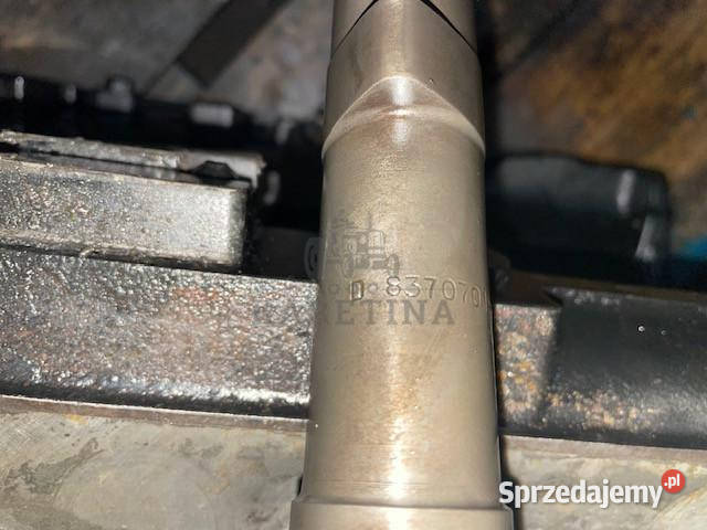 Wałek rozrządu 837070193 camshaft Sisu 620 Jastrzębniki