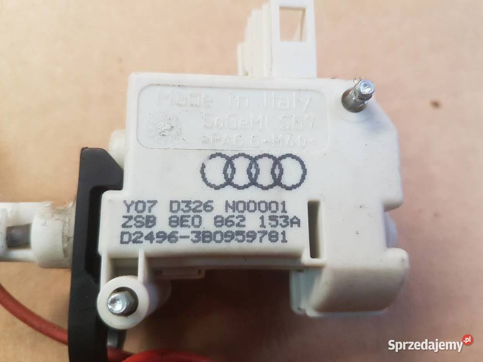 Audi A4 B7 siłownik zamek klapki wlewu paliwa Legnica sprzedam