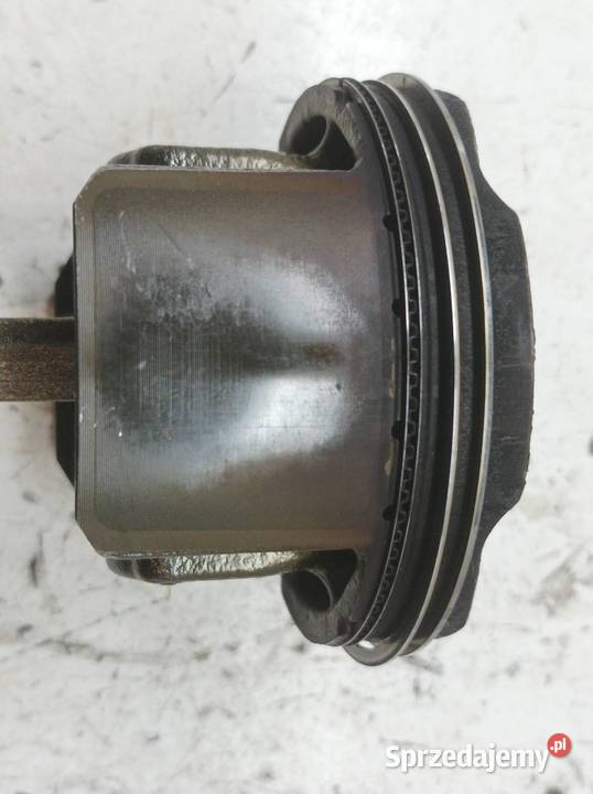 TŁOK KORBOWÓD 16 16V VVTI Toyota Corolla XI 2013