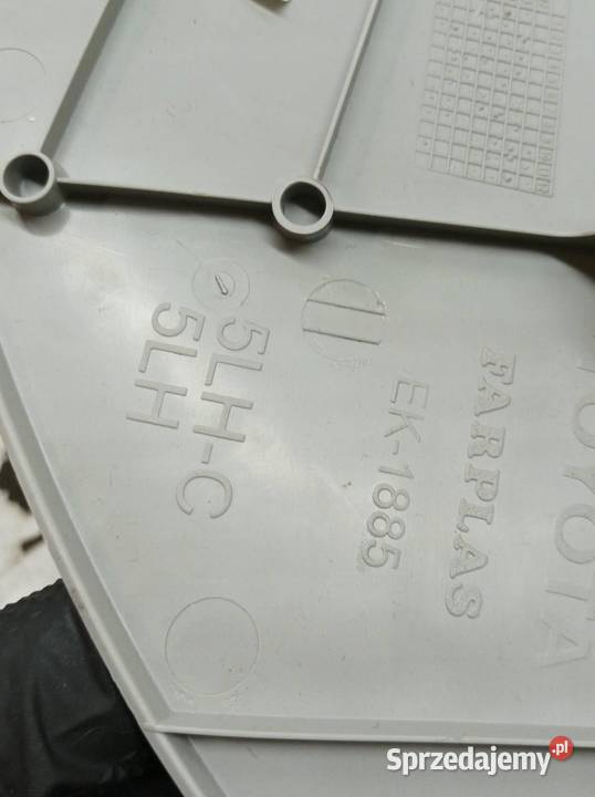 OSŁONA SŁUPKA C LEWA PRAWA KPL SEDAN E16 E17 E18 Osłony i zaślepki