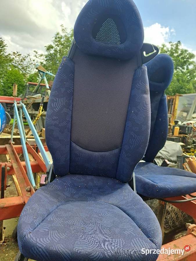 Fotele Smart Fortwo 450 komplet 2 Wyposażenie wnętrza Skała sprzedam