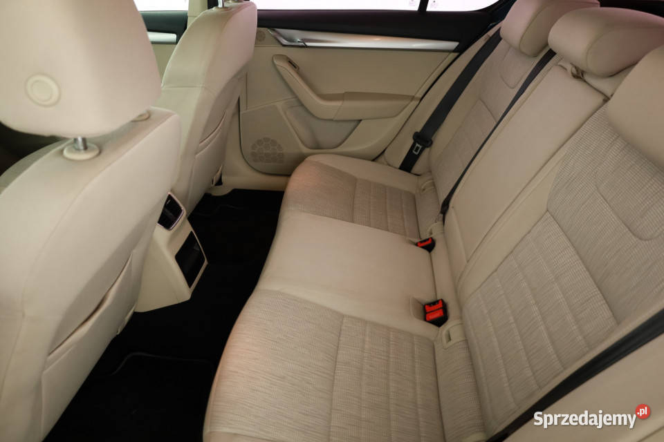 Skoda Octavia 14 TSI wspomaganie kierownicy