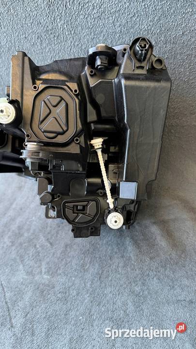 SKODA KODIAQ II 23 LAMPA PRAWA PRZÓD CRYSTAL osobowe Gorzów Wielkopolski