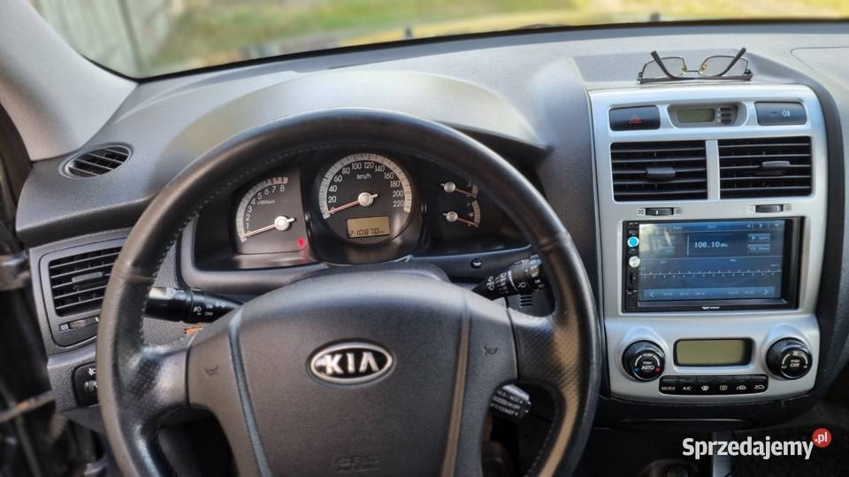 Kia Sportage II 2008 BenzynaGaz 20 141 210800 sprzedam