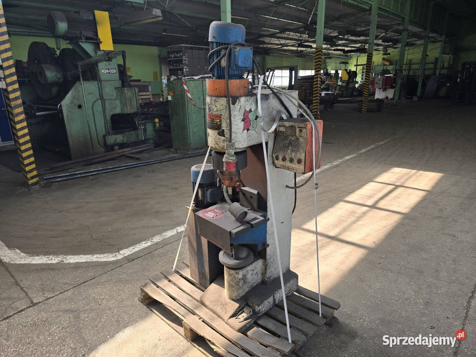 Hydrauliczna nitownica radialna nity stalowe Biskupice