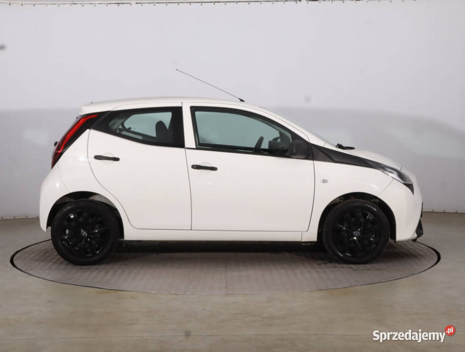 Toyota Aygo 10 VVTi mazowieckie Piaseczno