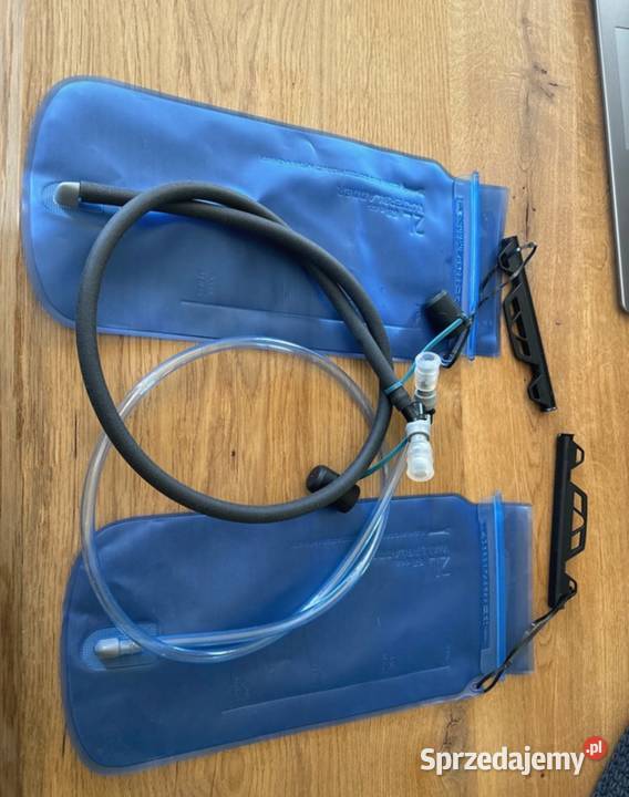 2 bukłaki trekkingowe na wodę 2 litry Katowice