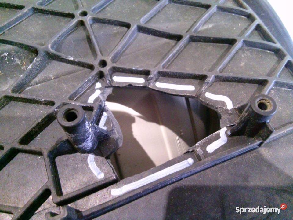 SKODA YETI 12r lampa lewa przód 5L2941015A świętokrzyskie