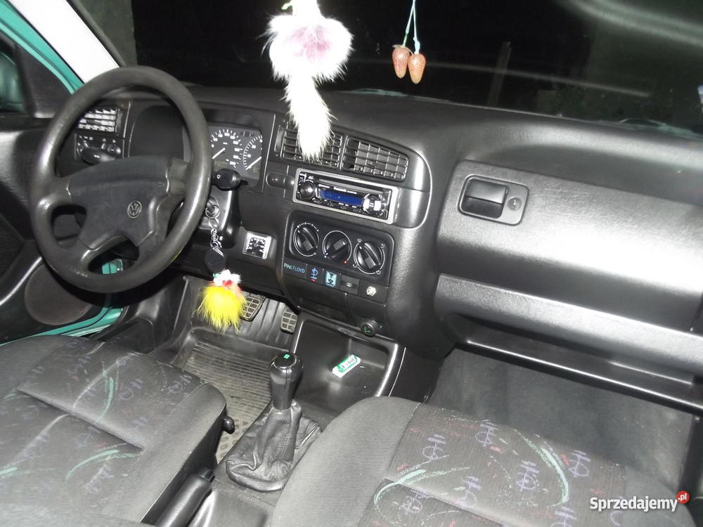 VW GOLF III 14 BENZYNA Lisek