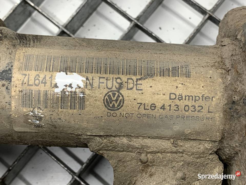 AMORTYZATOR PRAWY PRZÓD ZE SPRĘŻYNĄ VW TOUAREG Amortyzatory