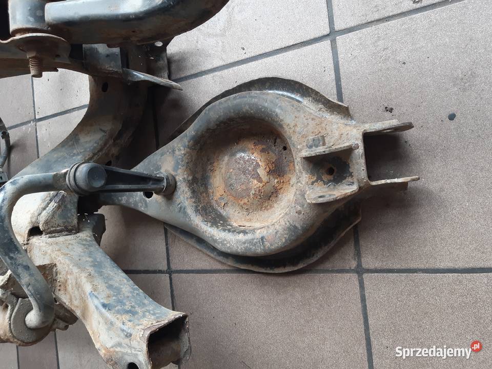 Suzuki XL7 36 0709 wahacz sanki tył lewy prawy