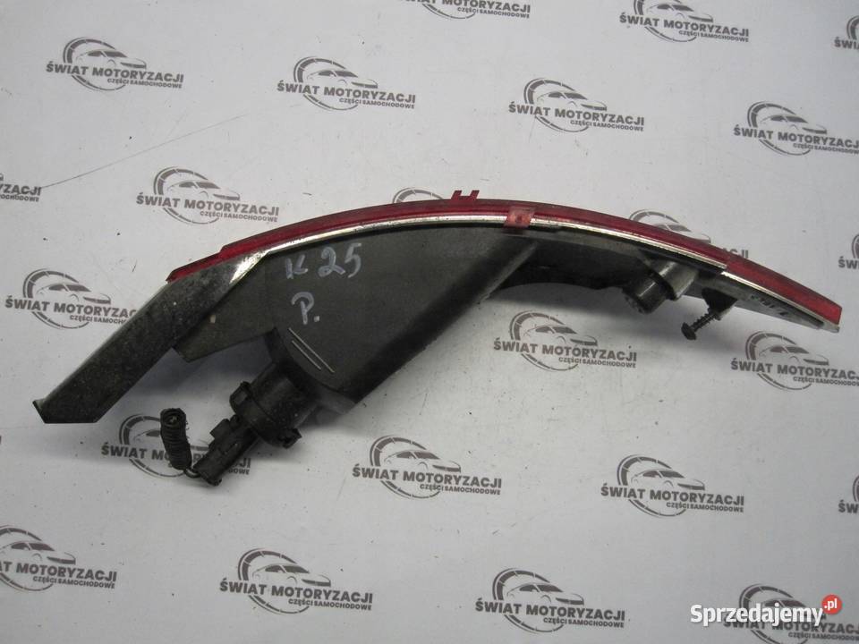 FORD FIESTA MK7 VII lampa prawa tył 8A6115K272AD osobowe