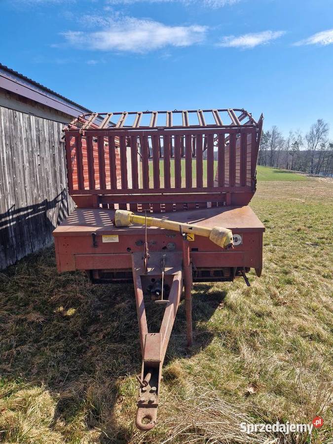 Przyczepa samozbierająca garażowana