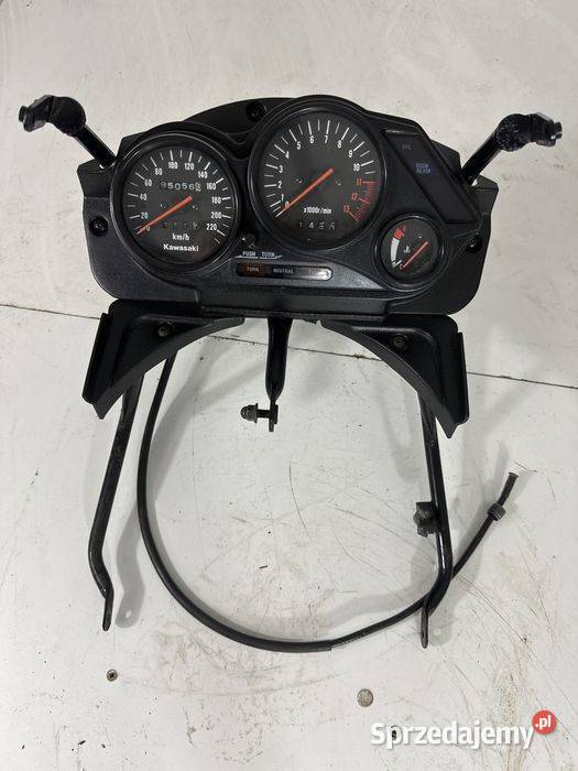 Kawasaki GPZ500 GPZ 500 Stelaż Czaszy Licznik Poznań