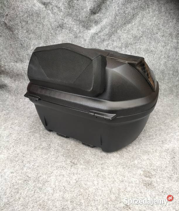 Kufer centralny GIVI Blade B37 oparcie 37l Leszno