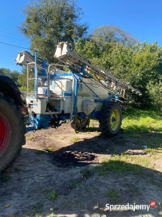 Sprzedam opryskiwacze 24m Szczytno