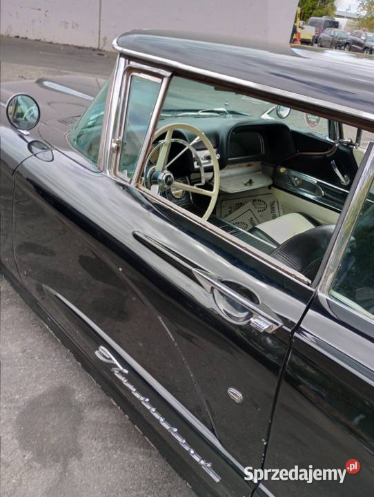 Ford Thunderbird Warszawa