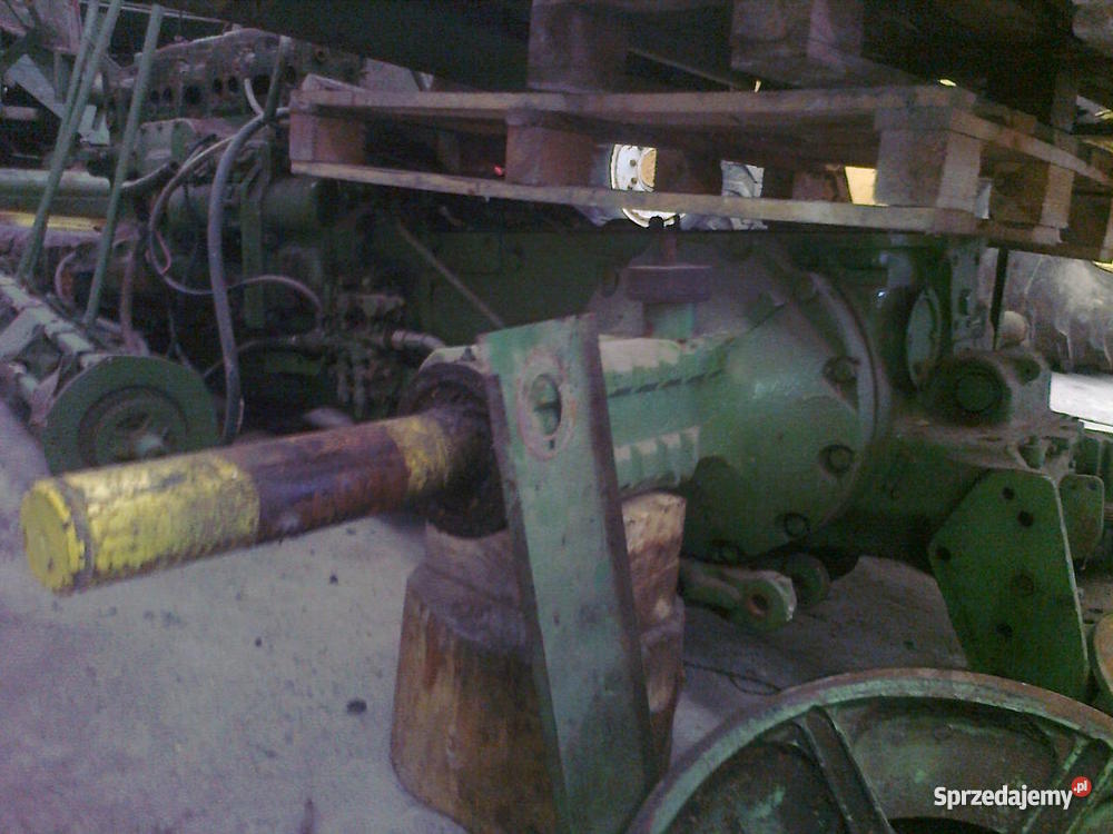 JOHN DEERE 4230 silnik Nogat