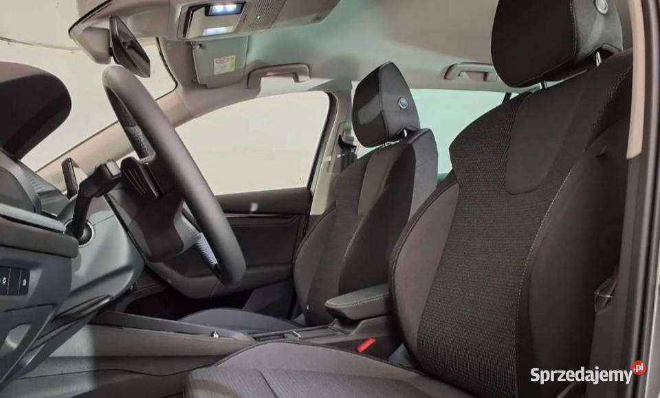 Skoda Octavia Combi Selection 15 TSI mhev 150 pełny VAT Warszawa