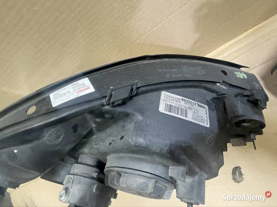 Reflektor lampa przód lewa prawa renault scenic osobowe Szczecin