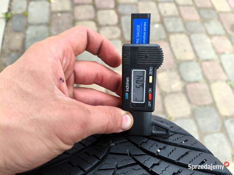 Opony całoroczne wielosezonowe Opony FALKEN Rzeszów sprzedam