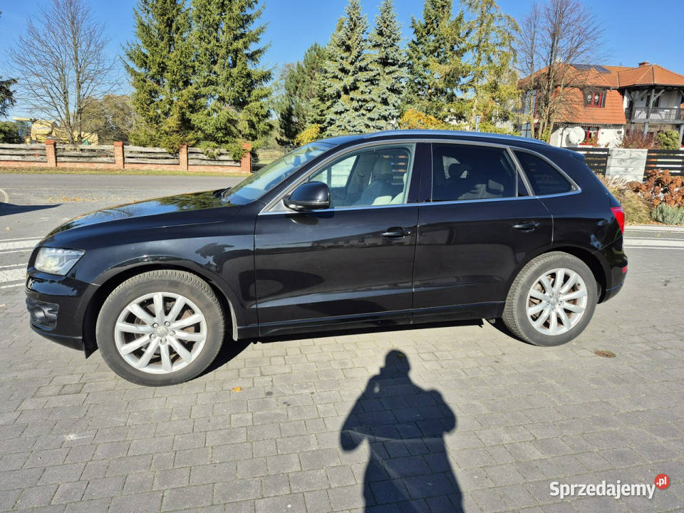Audi Q5 xenon led navi chromy KAMERA ładny Rok produkcji 2012 Drelów
