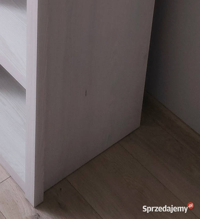 Regał Luca Juzi 106 z 2 drzwiami i 4 półkami