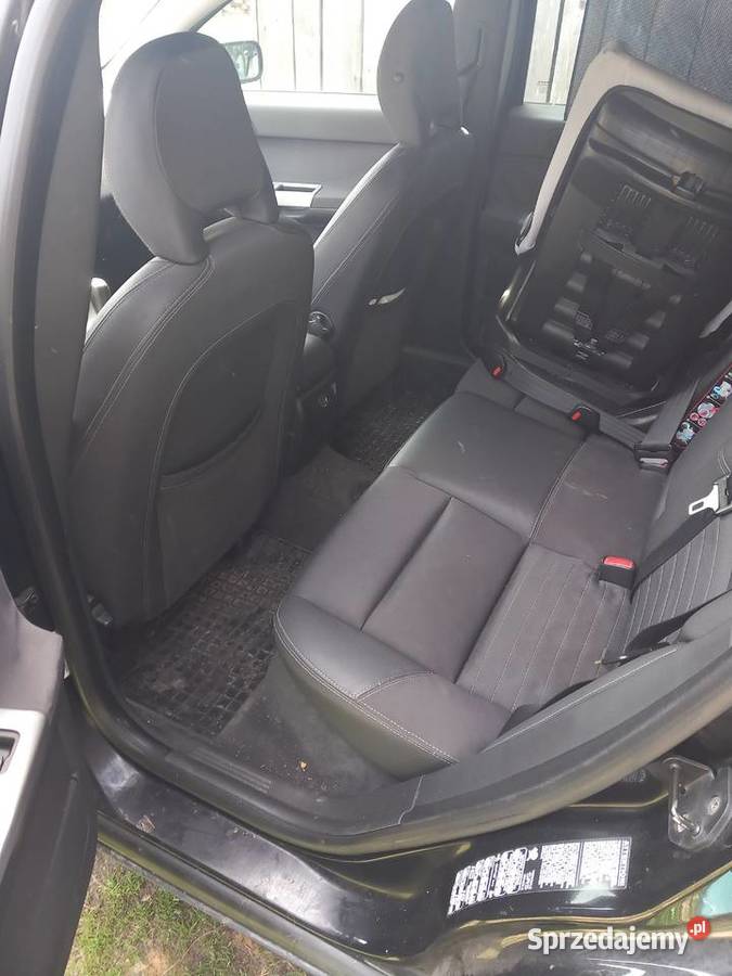 Czarne volvo V50 elektryczne lusterka Brzóza