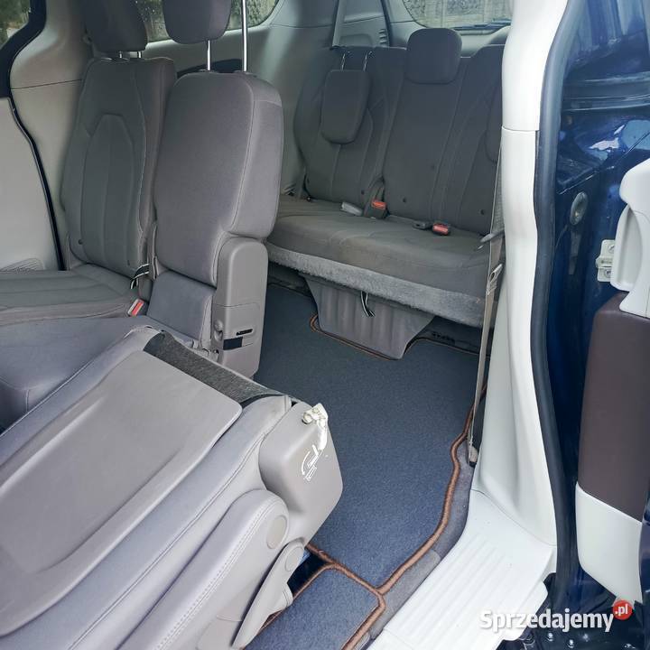 Chrysler Pacifica bogato wyposażony 8 osobowe nieuszkodzony