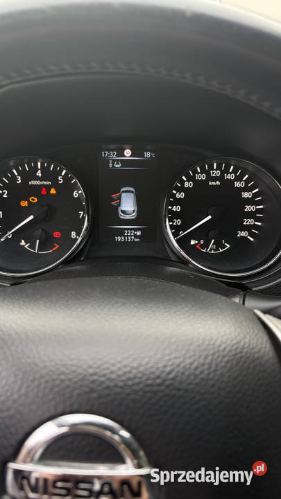 Nissan Qashqai 12 DIGT Tekna 2014 Panorama 360 czujnik deszczu Piotrków Trybunalski sprzedam