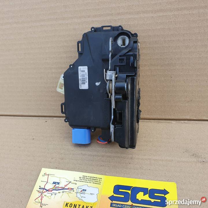 VW POLO T5 ZAMEK DRZWI LEWY PRZÓD 837015AQ osobowe Karoseria Bieleń