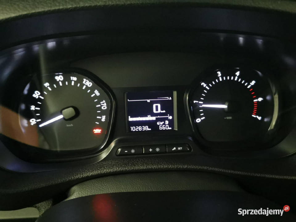 Toyota Proace Verso 9OSÓB długa L2H1 czarny nieuszkodzony Jarocin
