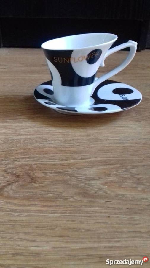 Filiżanki 9 sztuk różne Iława