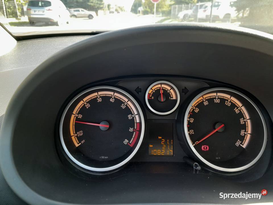 Opel Corsa D Piotrków Trybunalski