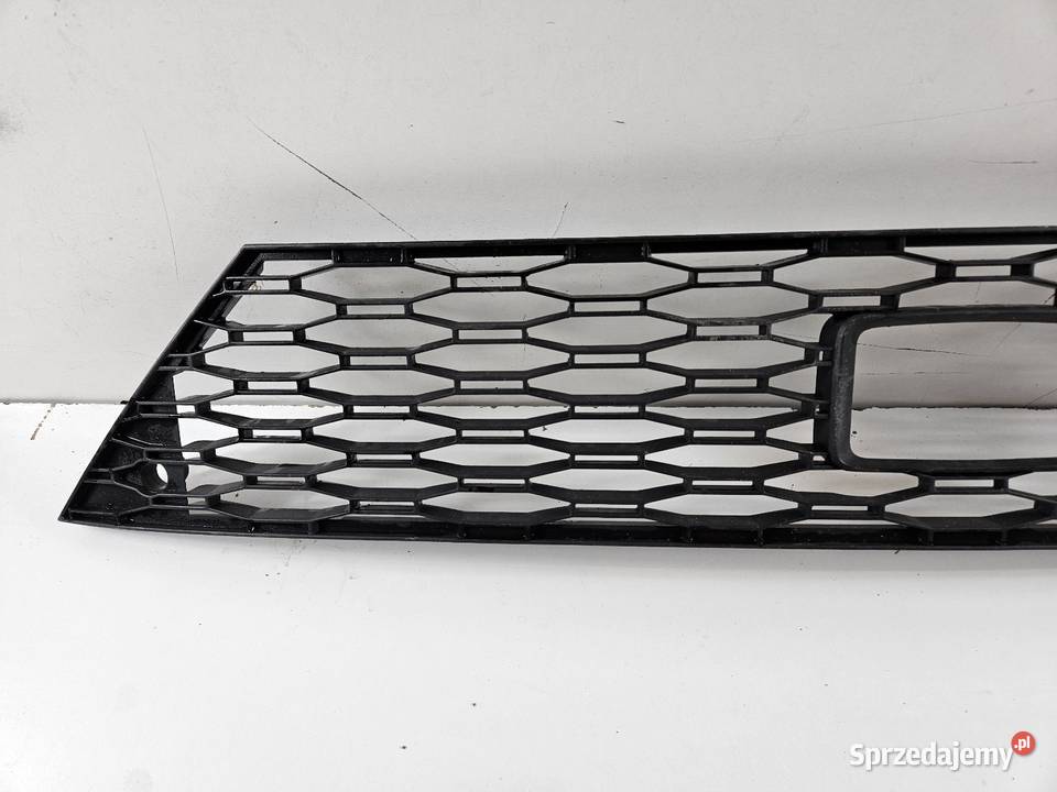 SEAT LEON III 3 FR KRATKA ŚRODKOWA ZDERZAKA Karoseria Międzychód